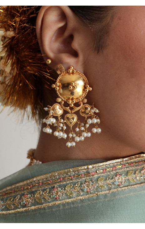 Fibha (Heart Studs) 